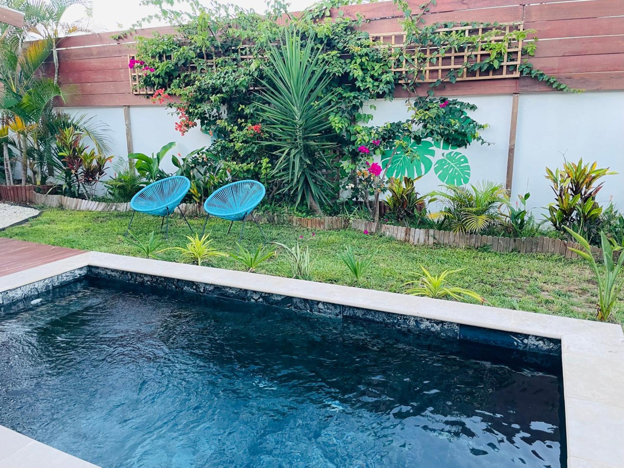 Anaelodge เลอ ตอมปง ภายนอก รูปภาพ
