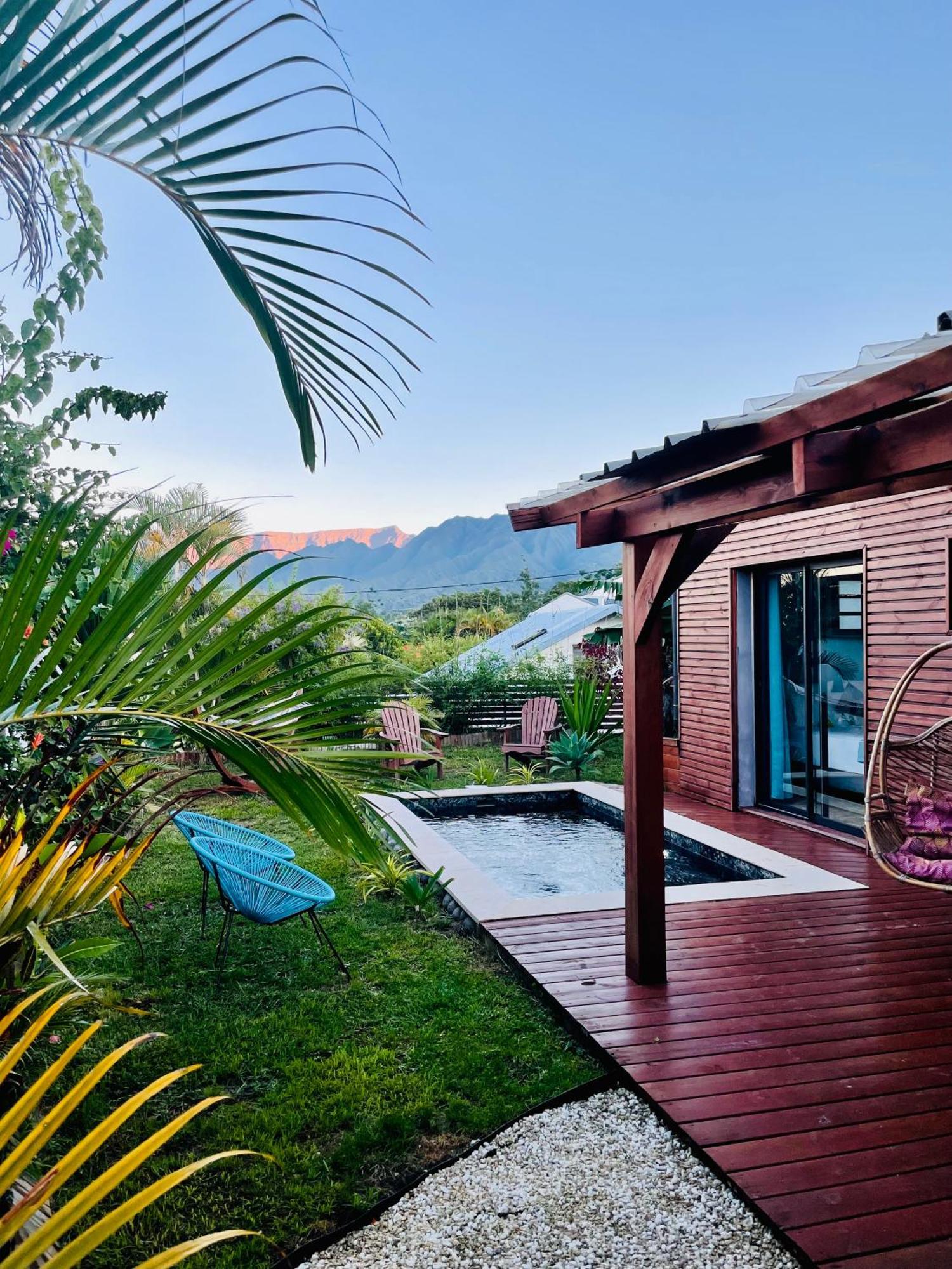 Anaelodge เลอ ตอมปง ภายนอก รูปภาพ